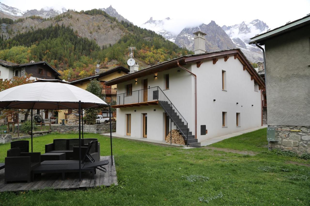 Appartamenti Vista Monte Bianco Courmayeur-Entreves Luaran gambar